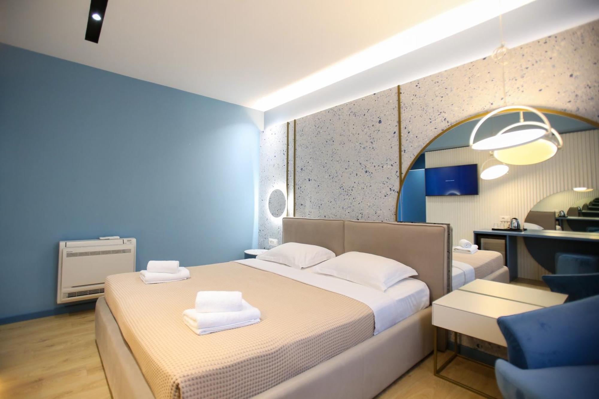 B&B Visar Rooms Wlora Zewnętrze zdjęcie