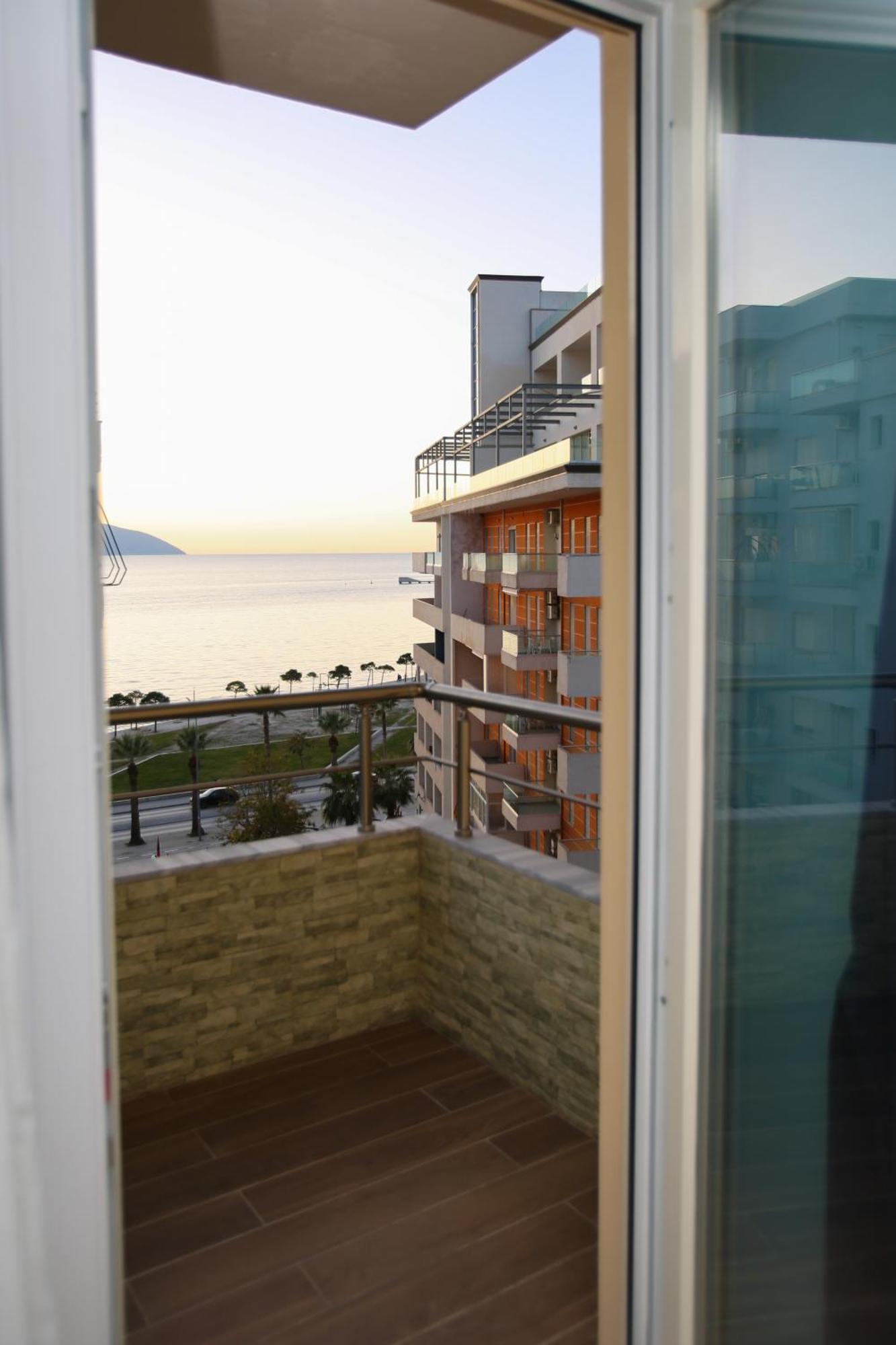 B&B Visar Rooms Wlora Zewnętrze zdjęcie